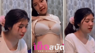 คลิปหลุดน้องแพรวา xxxคนอะไรอวบก็น่ารักนมก็ดีหีก็สวยโดนแฟนจับโม๊กควยมิดด้ามก่อนแหกขาโดนซอยร้องคาห้อง